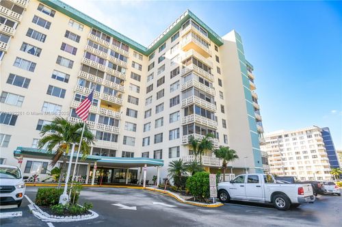 apt-804-4330 Hillcrest Dr, Hollywood, FL, 33021-7933 | Card Image