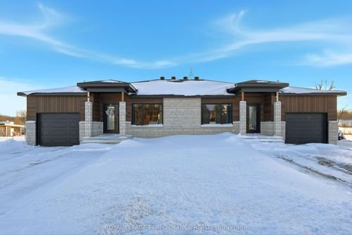 3676-3678 Front Rd, Hawkesbury, ON, K6A2T4 | Card Image