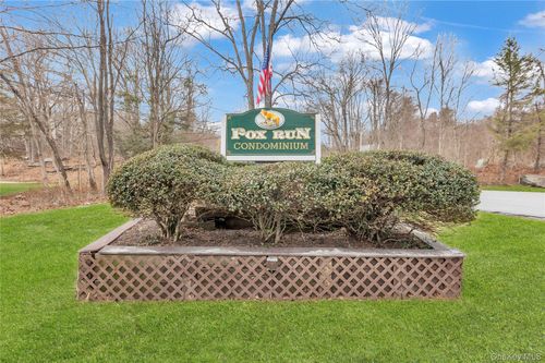 618 Fox Run Ln, Carmel, NY, 10512-2359 | Card Image