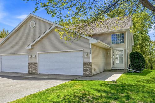 152 Pheasant Ridge Dr, Montrose, MN, 55363-5436 | Card Image