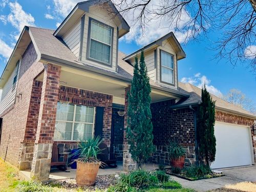 1121 Golden Eagle Ct, Aubrey, TX, 76227-3555 | Card Image