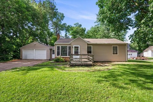315 W 21st St, Cedar Falls, IA, 50613-4005 | Card Image