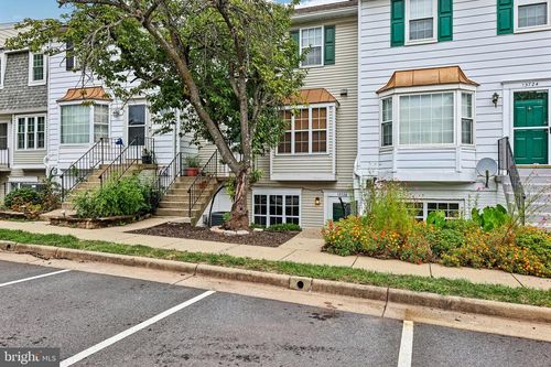 18f-13726 Autumn Vale Ct, CHANTILLY, VA, 20151-3550 | Card Image