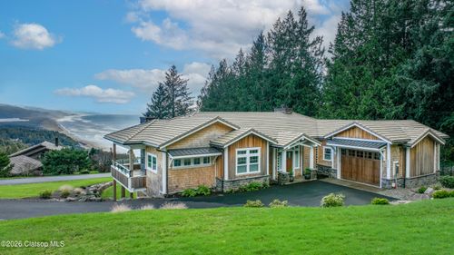 38590 Meadow Loop, Nehalem, OR, 97131-9261 | Card Image