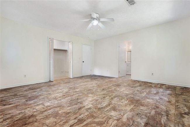 Primary Bedroom | Image 16