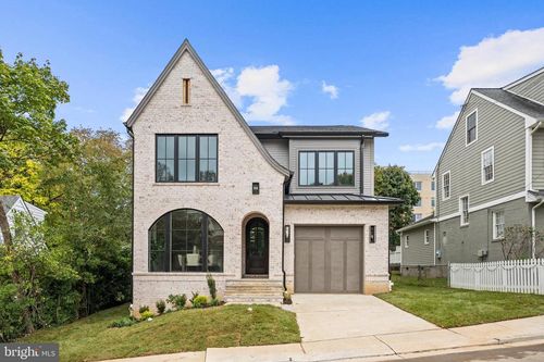 2133 N Oakland St, ARLINGTON, VA, 22207-3803 | Card Image