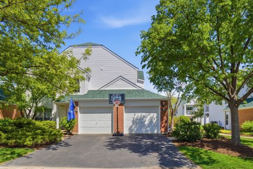 44a-109 Meadowbrook Ln, Lake Bluff, IL, 60044-1145 | Card Image