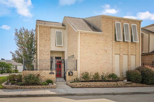 9403 Denbury Way, Houston, TX, 77025-4008 | Card Image