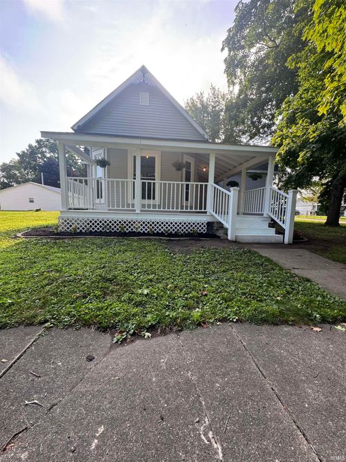 1302 5th St, Covington, IN, 47932-1034 | Card Image