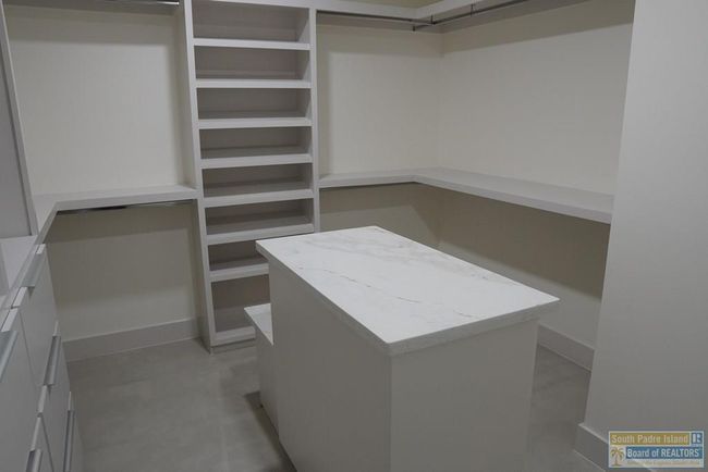 3718 White Rock Cir, House other with 4 bedrooms, 4 bathrooms and 2 parking in Harlingen TX | Image 53