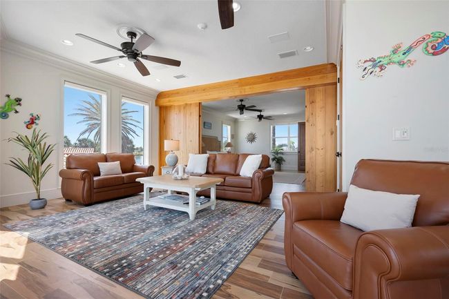 606 Crestwood Ln, House other with 4 bedrooms, 5 bathrooms and null parking in HOLMES BEACH FL | Image 56
