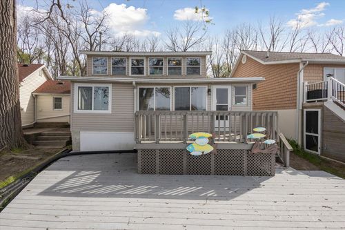 68430 Dailey Rd, Edwardsburg, MI, 49112-9644 | Card Image