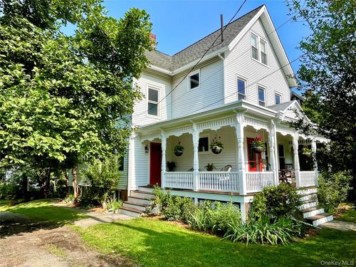 304 Union Ave, Peekskill, NY, 10566-4703 | Card Image