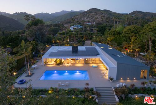 27044 Sea Vista Dr, MALIBU, CA, 90265-4454 | Card Image