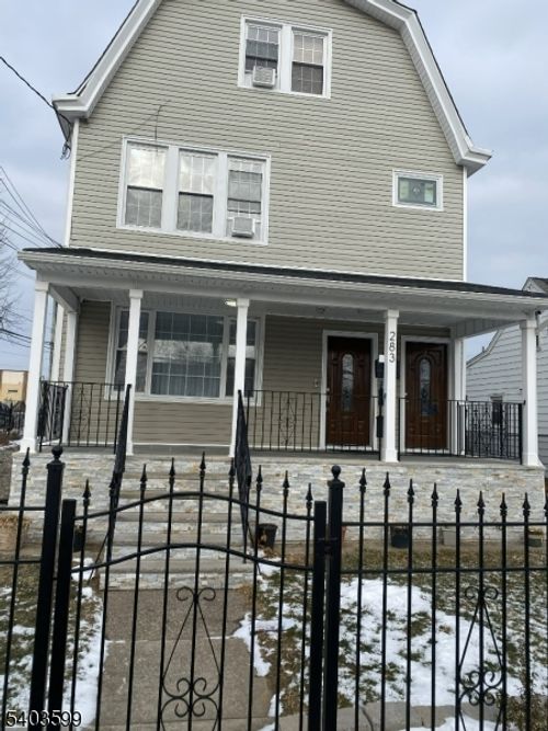 3-281 Buffalo Ave, Paterson, NJ, 07503-1102 | Card Image
