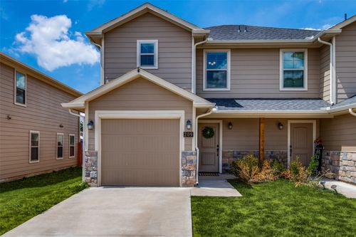 209 W Forest Ave, Sherman, TX, 75090-8802 | Card Image