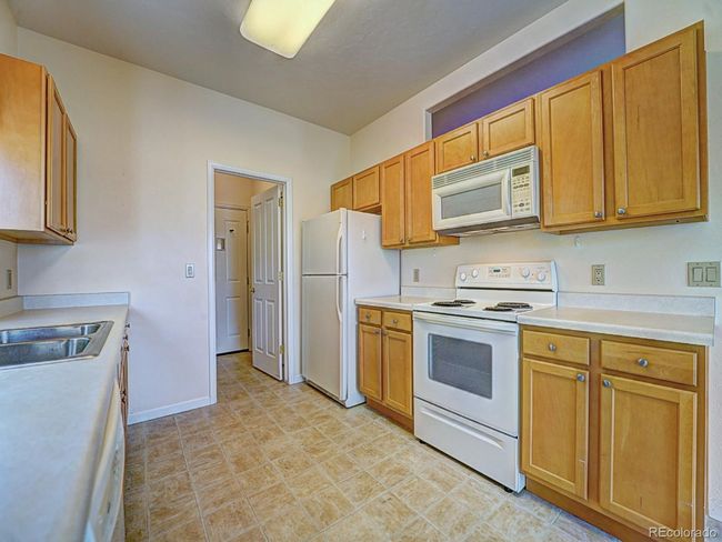 Kitchen | Image 7