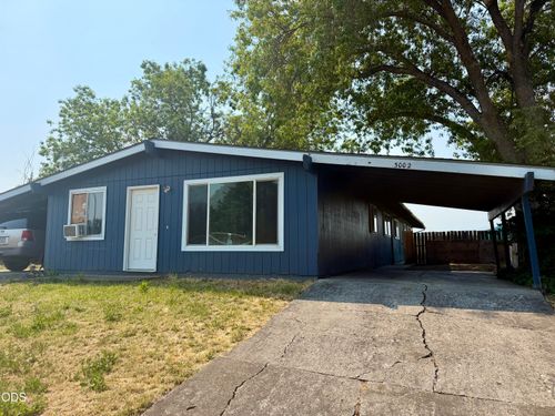 3002-3000 Palmyra St, Medford, OR, 97504-8481 | Card Image