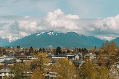 1603 - 4888 Brentwood Dr, Condo with 2 bedrooms, 2 bathrooms and 1 parking in Burnaby BC | Image 1