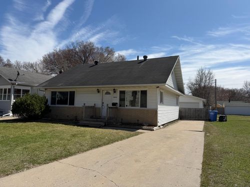 1644 8th Ave S, Fargo, ND, 58103-2536 | Card Image