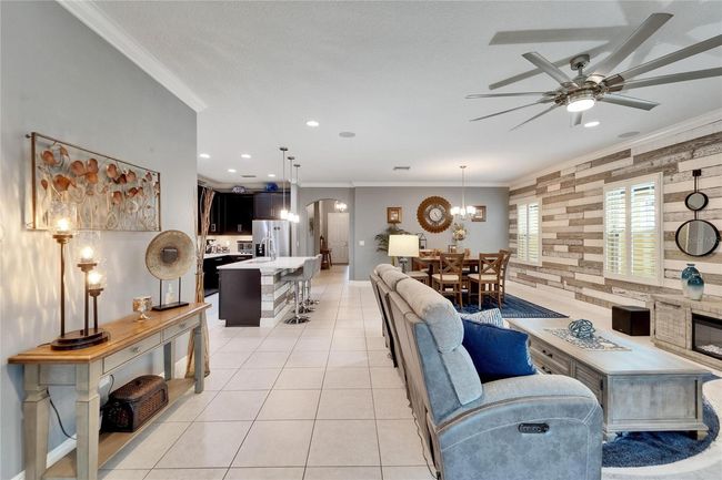 6127 Colmar Pl, House other with 3 bedrooms, 2 bathrooms and null parking in APOLLO BEACH FL | Image 34