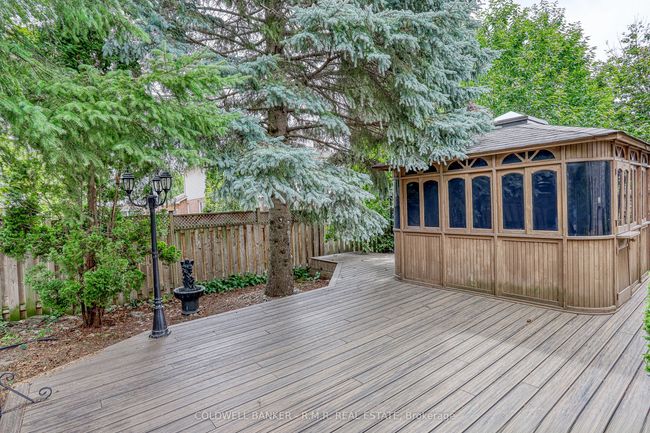 535 Peggoty Cir, House other with 3 bedrooms, 3 bathrooms and 4 parking in Oshawa ON | Image 38
