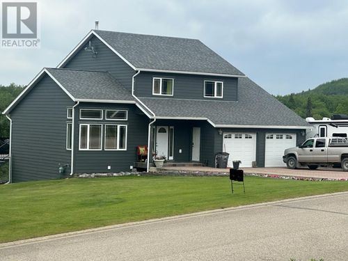 5309 Hillside Ave Nw, Chetwynd, BC, V0C1J0 | Card Image
