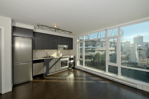 705-161 W Georgia St, Vancouver, BC, V6B0K9 | Card Image