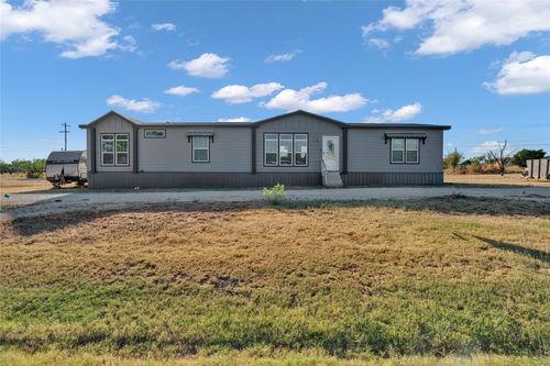 2032 Avenue L, Anson, TX, 79501-7012 | Card Image