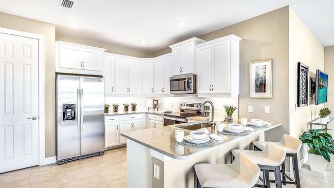 376 Ibiza Loop, House other with 2 bedrooms, 2 bathrooms and null parking in VENICE FL | Image 31