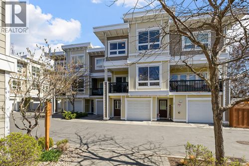 18-3416 Scott Rd, Kelowna, BC, V1W3H3 | Card Image
