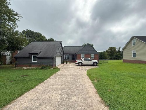 4325 Rehobeth Church Rd, Greensboro, NC, 27406-9244 | Card Image