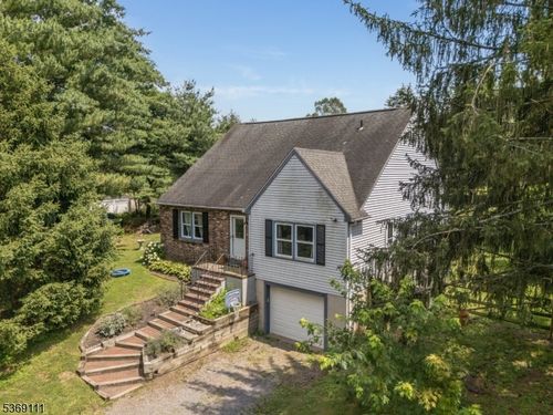 45 Rosemont Ringoes Rd, Ringoes, NJ, 08551-1002 | Card Image