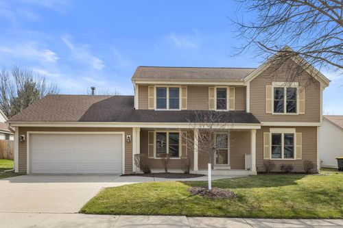 1905 Cliff Alex Court, Waukesha, WI, 53189 | Card Image