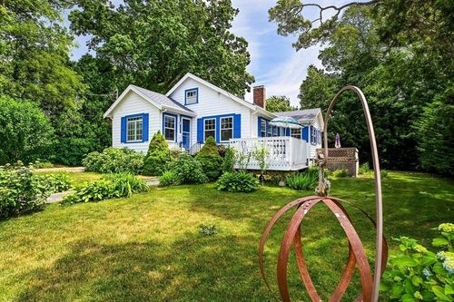5 Hamlin, Falmouth, MA, 02540 | Card Image