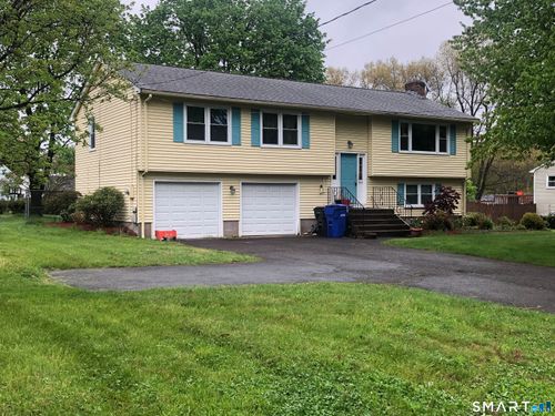 862 Pleasant Valley Rd, South Windsor, CT, 06074-4241 | Card Image