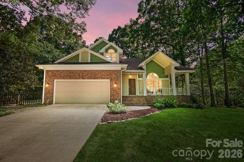 3025 Abingdon Ave, Monroe, NC, 28110-8705 | Card Image