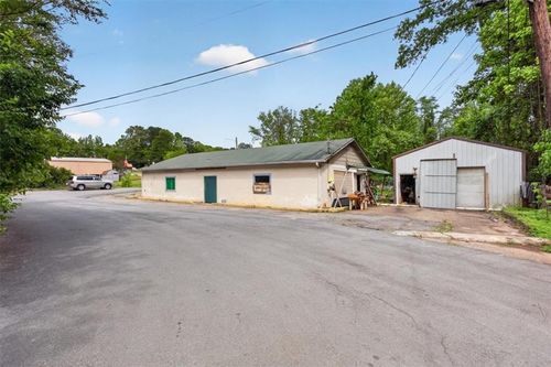 79 Jones St, Jasper, GA, 30143-1872 | Card Image
