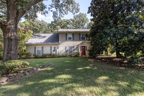 7945 Cross Ridge Dr, Germantown, TN, 38138-8149 | Card Image