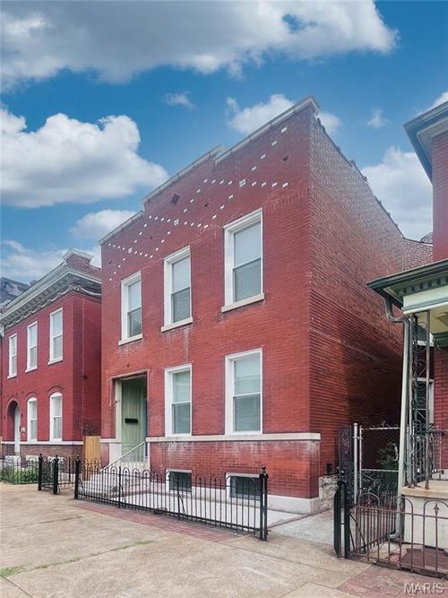 a-2819 Magnolia Avenue, St Louis, MO, 63118 | Card Image