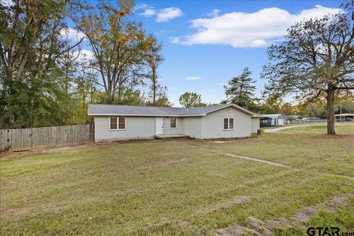 10905 Shadow Wood Cir, Whitehouse, TX, 75791-9316 | Card Image