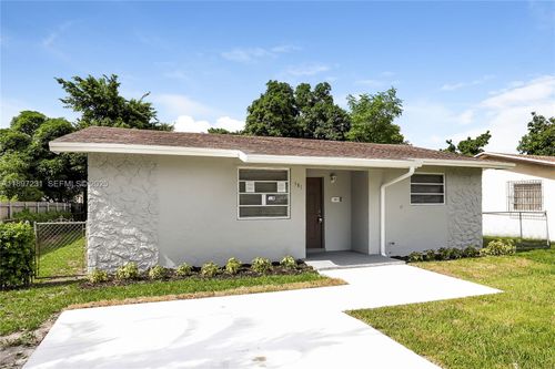 0-381 Ne 164th St, Miami, FL, 33162-3533 | Card Image