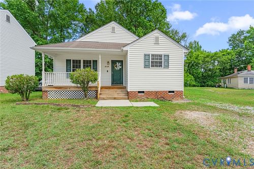 2124 Cloverdale Ave, Hopewell, VA, 23860-7211 | Card Image