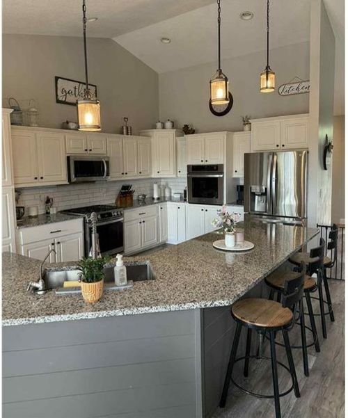 301 7th St Nw, New Richland, MN, 56072-2818 | Card Image