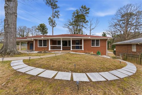 2393 Lilla Cir Sw, Atlanta, GA, 30310-1000 | Card Image