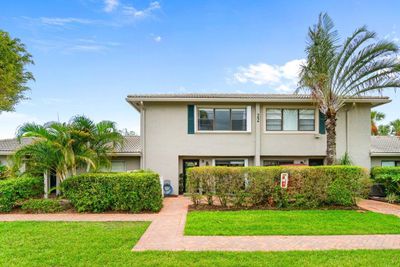 B - 22 Stratford Drive, Townhouse with 2 bedrooms, 2 bathrooms and null parking in Boynton Beach FL | Image 2