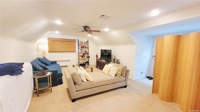 8 Haddington Dr, House other with 5 bedrooms, 3 bathrooms and null parking in Old Westbury NY | Image 20