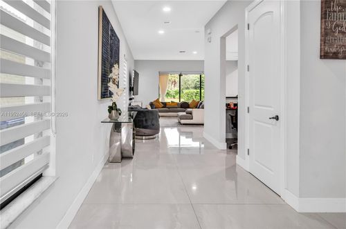 8645 Nw 39th Ct, Coral Springs, FL, 33065-2915 | Card Image