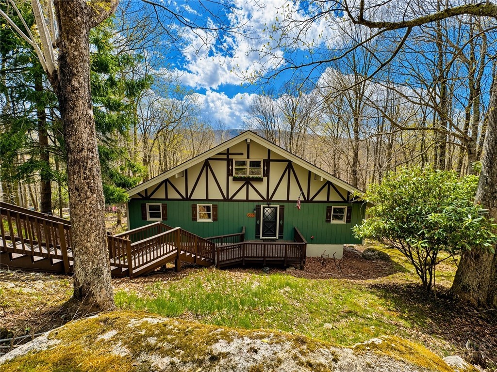 Residential in Beech Mountain