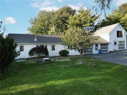 a-534 Aquidneck Ave, Middletown, RI, 02842-5788 | Card Image